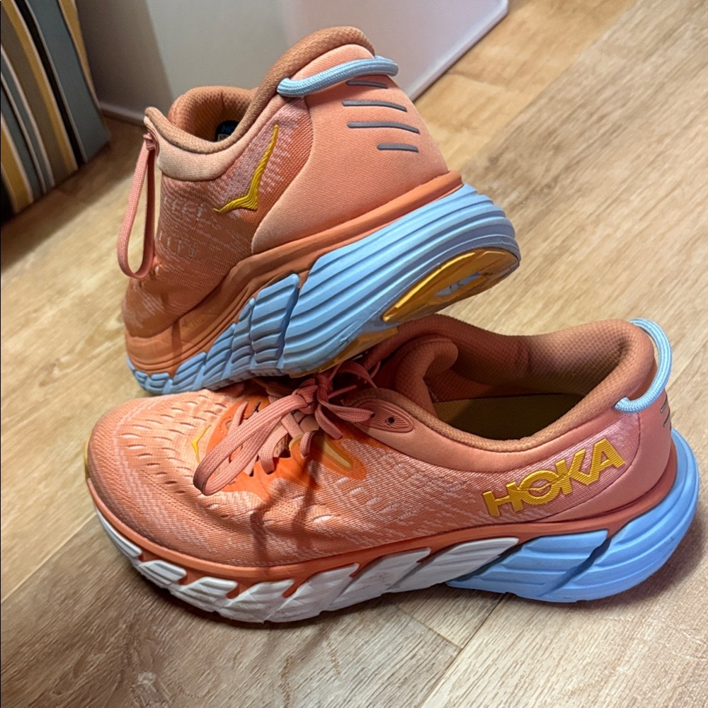 Hoka Women's Gaviota 4 Running Shoes